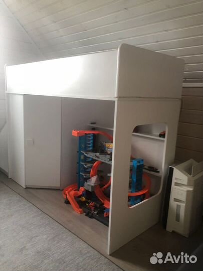 Кровать-чердак