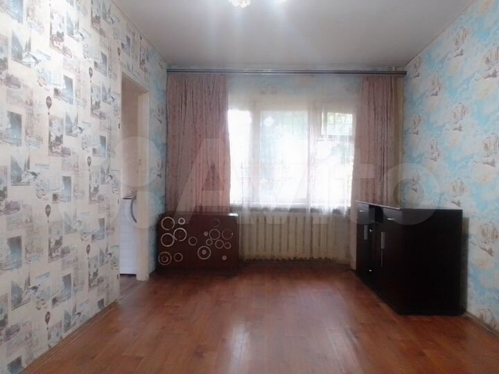 2-к. квартира, 40,7 м², 1/4 эт.
