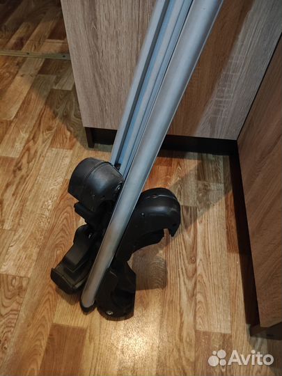 Багажник на крышу на рейлинги, с замками