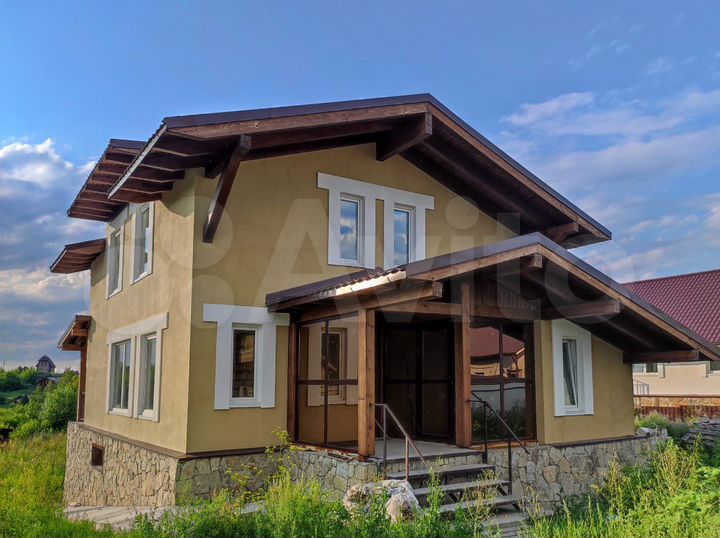 Дом 220 м² на участке 11 сот.