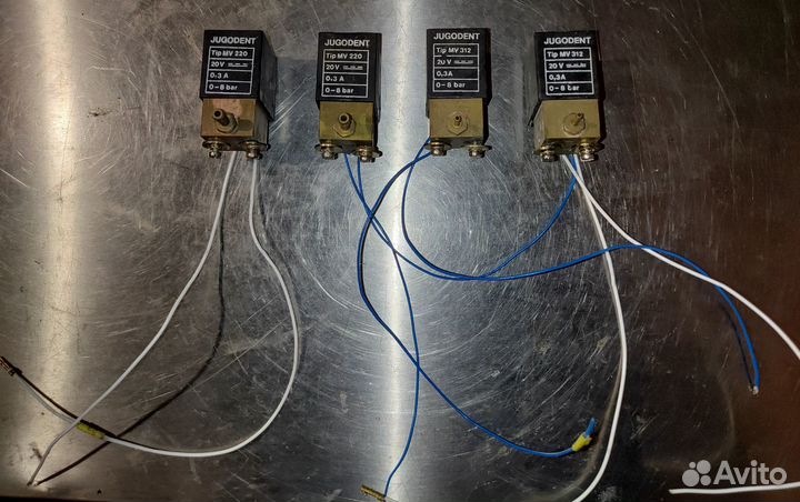 Пневмораспределитель/Jugodent/ 20V, 0,3A, 0-8bar