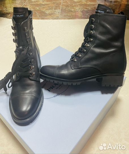 Ботинки женские Prada