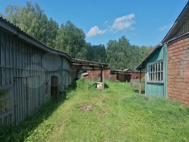 Дом 54 м² на участке 12 сот.