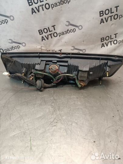 Фонарь (стоп-сигнал) задний левый Toyota Mark Ii