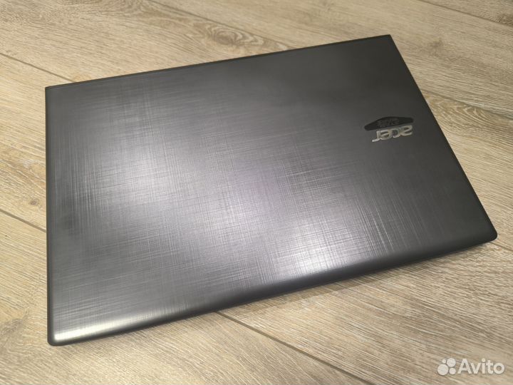 Ноутбук Acer Aspire E15