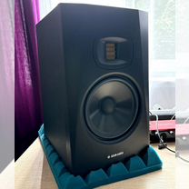 Adam audio t7v пара