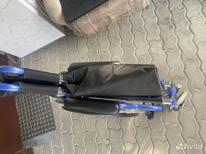 Инвалидная коляска