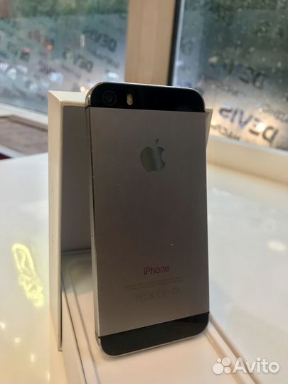 iPhone 5s, Space Gray, 32GB