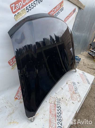 Nissan Patrol Y62 Капот