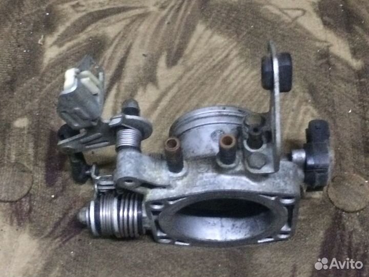 Дросельная заслонка Ниссан Максима А 32 2 литра