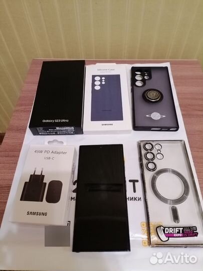 Samsung Galaxy S23 Ultra, 12/256 ГБ