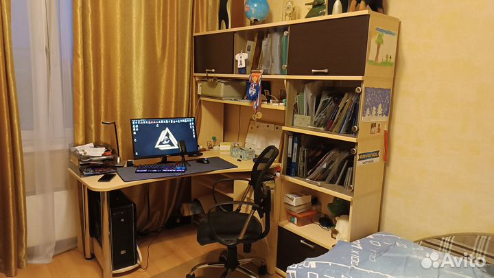 Компьютерный стол бу
