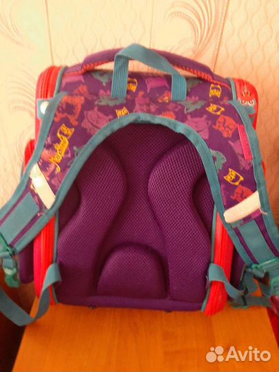 Школьный рюкзак