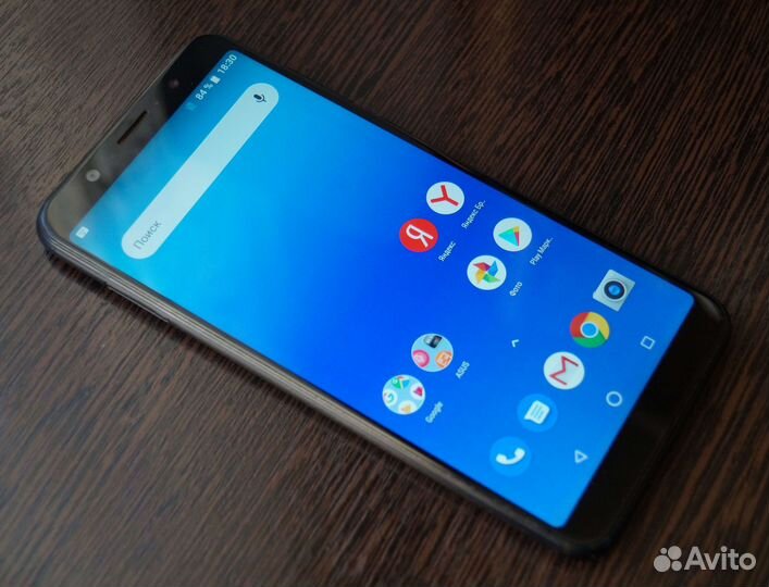 ASUS ZenFone Max Pro M1 ZB602KL, 4/64 ГБ