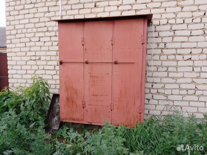 Шкаф металлический для инструментов/баллонов