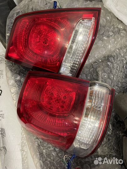 Комплект фар Land Cruiser 200