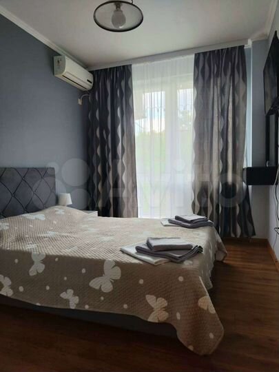 2-к. квартира, 43 м², 1/6 эт.