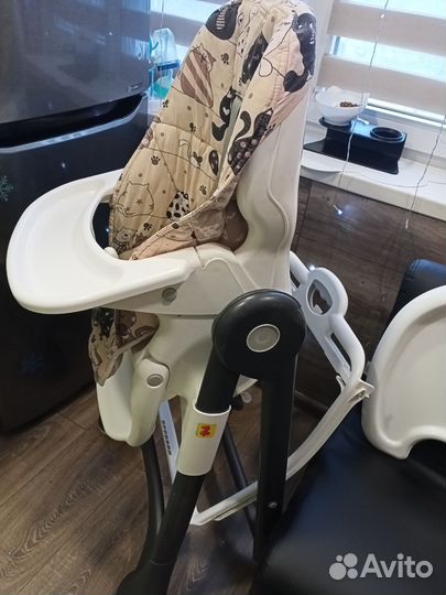Стул для кормления