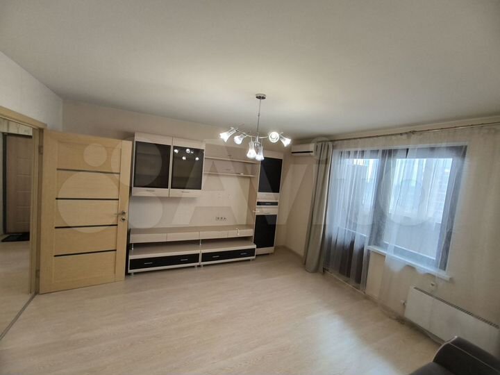 2-к. квартира, 60 м², 23/25 эт.