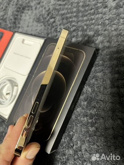 iPhone 12 Pro, 256 ГБ