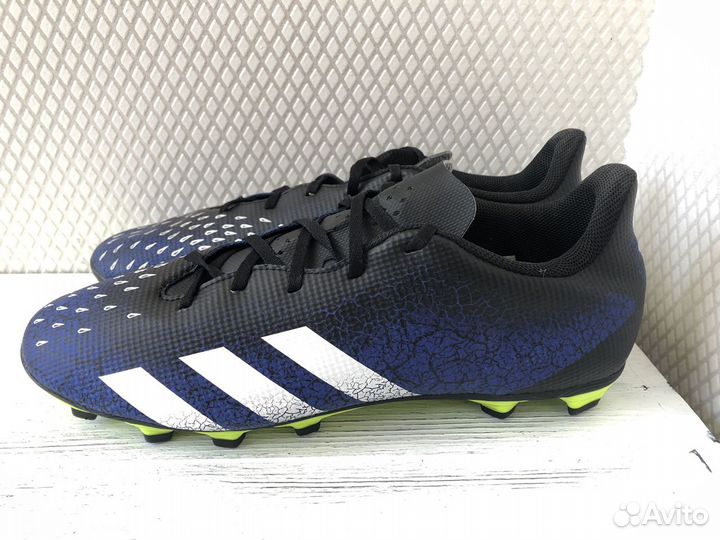 Бутсы Adidas Predator Freak.4 FG US 13