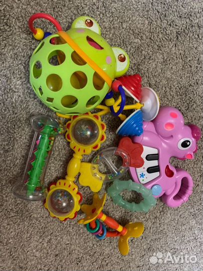 Игрушки погремушки