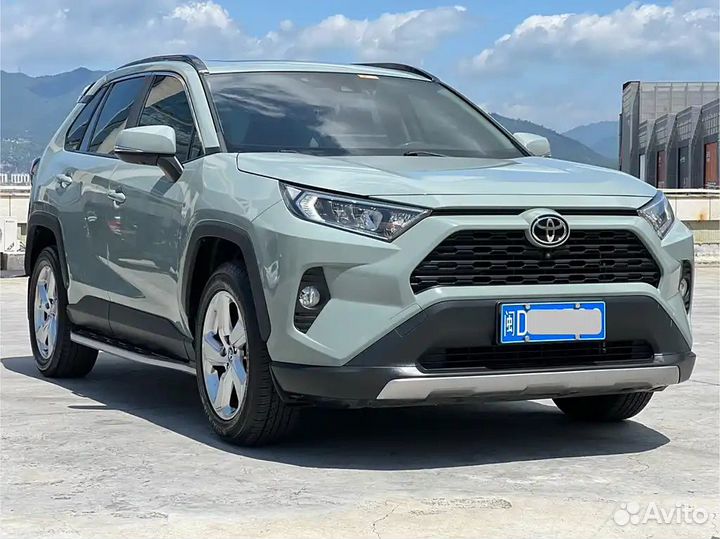 Toyota RAV4 2.0 CVT, 2021, 60 000 км