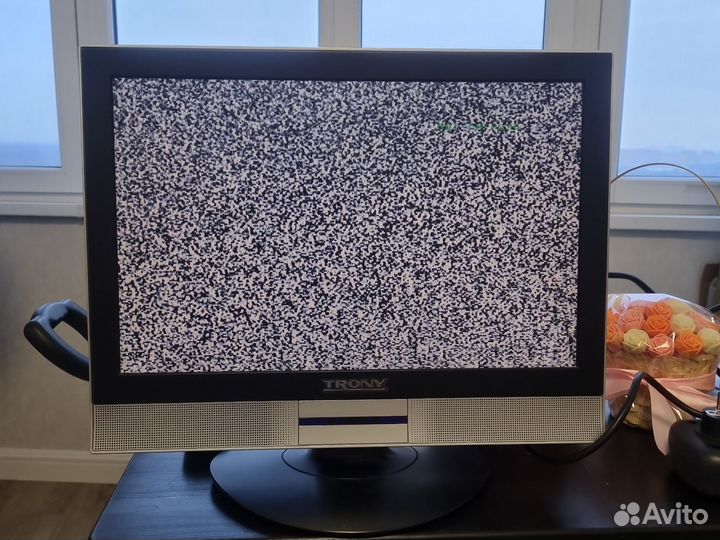 ЖК Телевизор trony 19