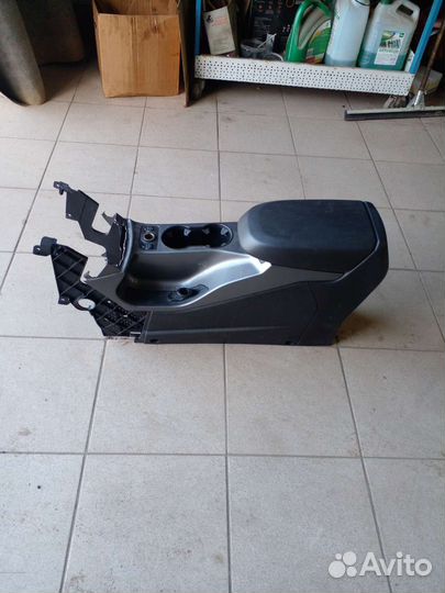 Консоль салона Ford Kuga 2 2015г