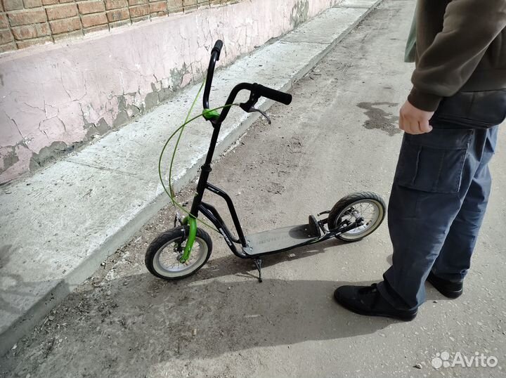 Самокат novatrack