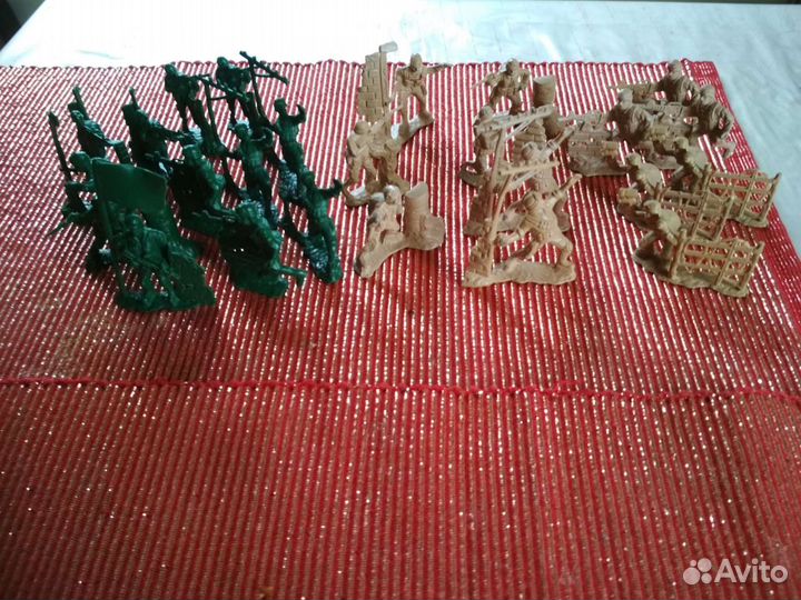 Модель солдатики