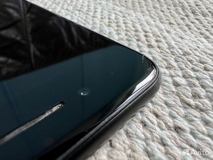 iPhone 7, 32 ГБ