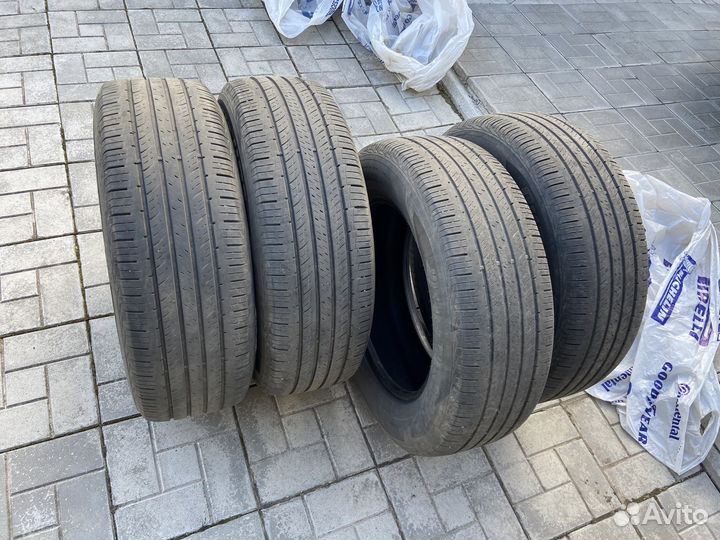 Hankook Dynapro HP2 RA33 225/65 R17 102H