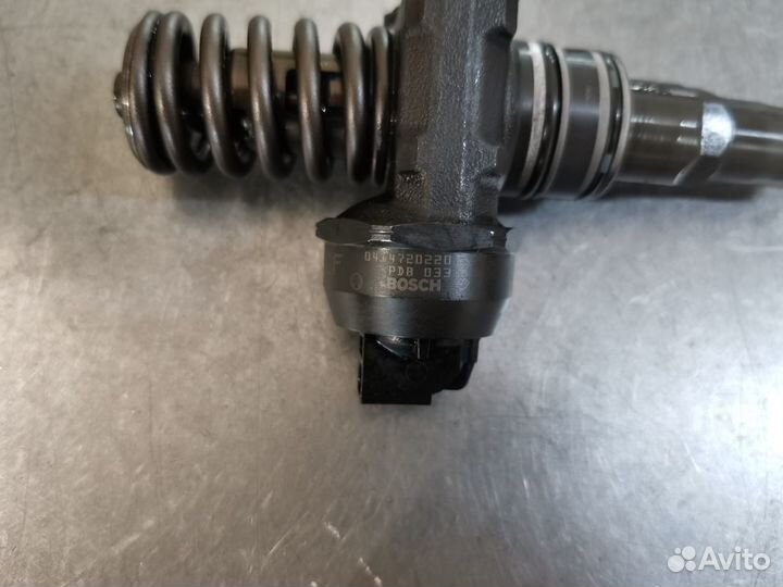 Форсунка топливная Volkswagen V10 4,9 07Z130073H