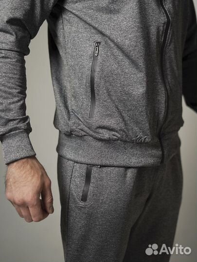 Спортивный костюм мужской