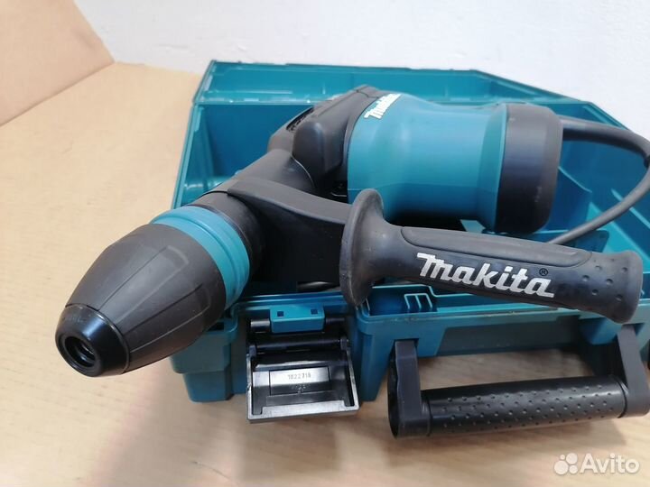 Отбойный молоток Makita HM0871C