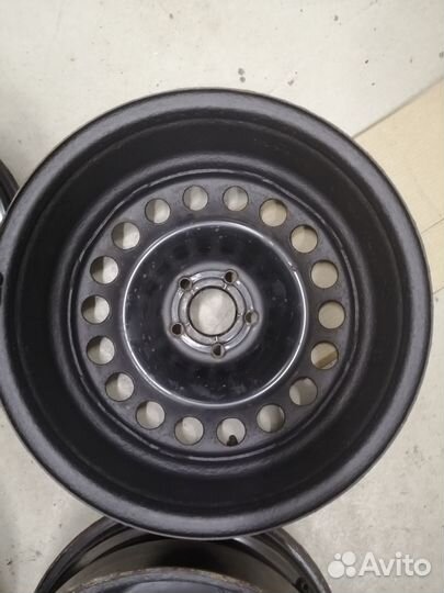 Диски штампованные r17 и колпаки