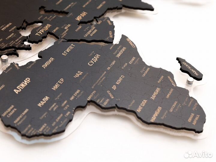 Карта мира из дерева черная в Тюмень