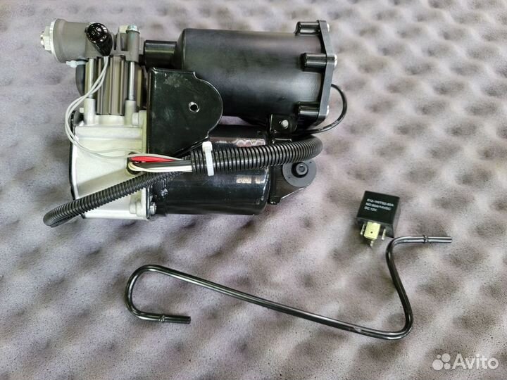 Компрессор пневмоподвески Land Rover Hitachi