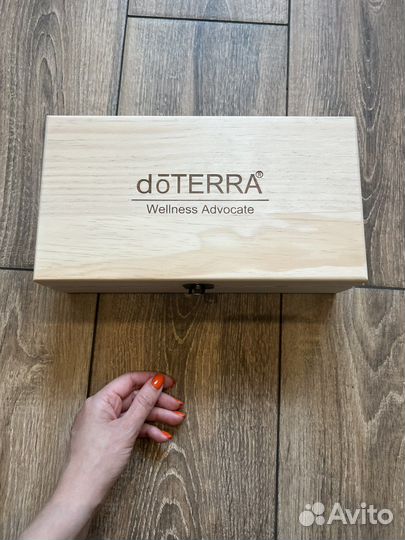 Дервянная коробка Doterra