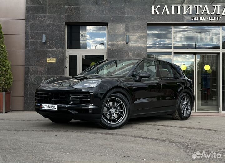 Porsche Cayenne 3.0 AT, 2023