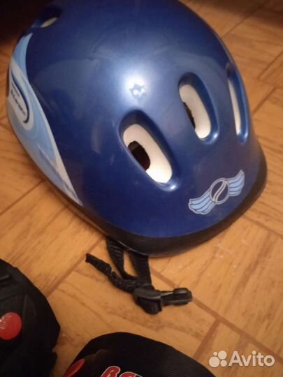 Роликовые коньки