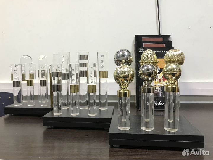 Карнизы для штор настенный, прозрачный