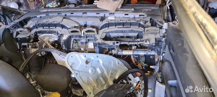Ford Focus 1.6 МТ, 2007, битый, 180 000 км