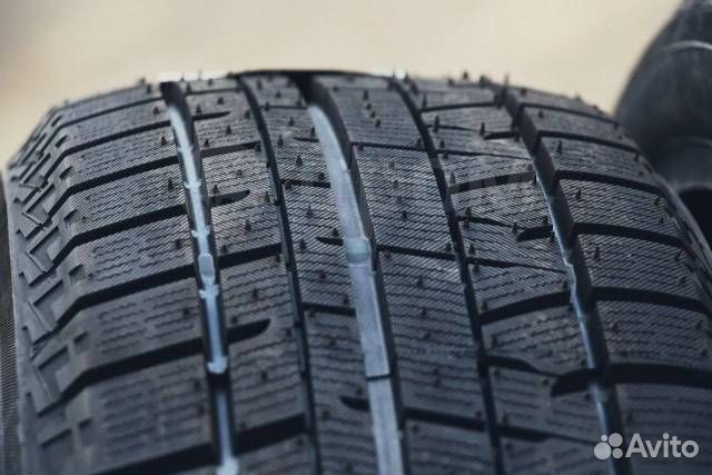 Yokohama Ice Guard IG50+ 215/55 R16 93Q