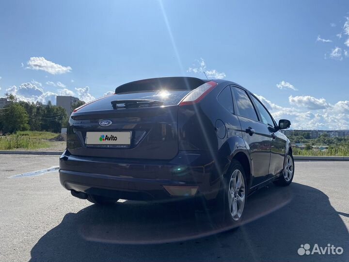 Ford Focus 1.6 МТ, 2010, 272 059 км