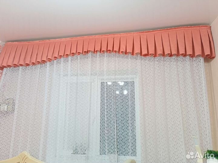 Шторы с ламбрекеном