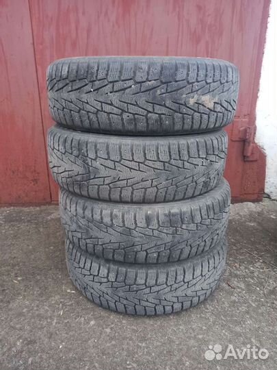 Nokian Tyres eLine 215/70 R16