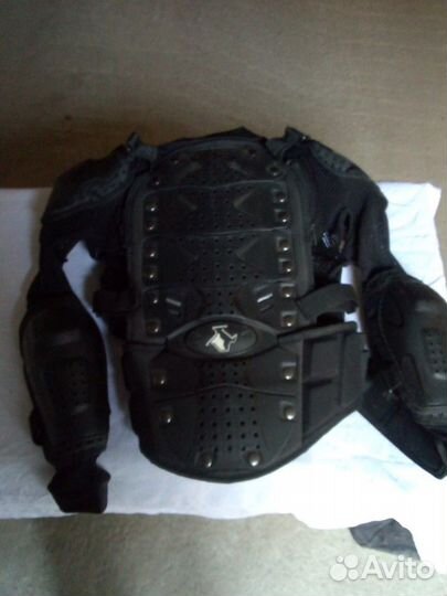 Защита корпуса для активного вида спорта детская о