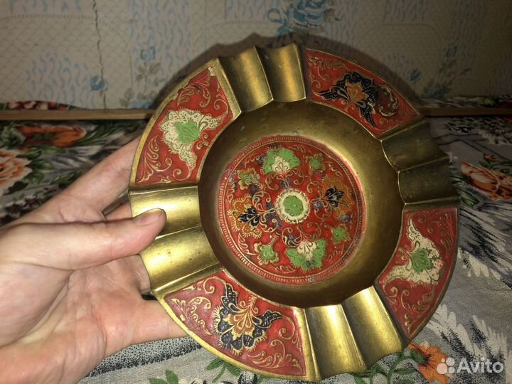 Большая латунная пепельница Индия